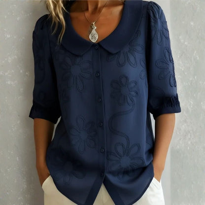 Zenaida | Blusa con cuello Peter Pan y bordado floral